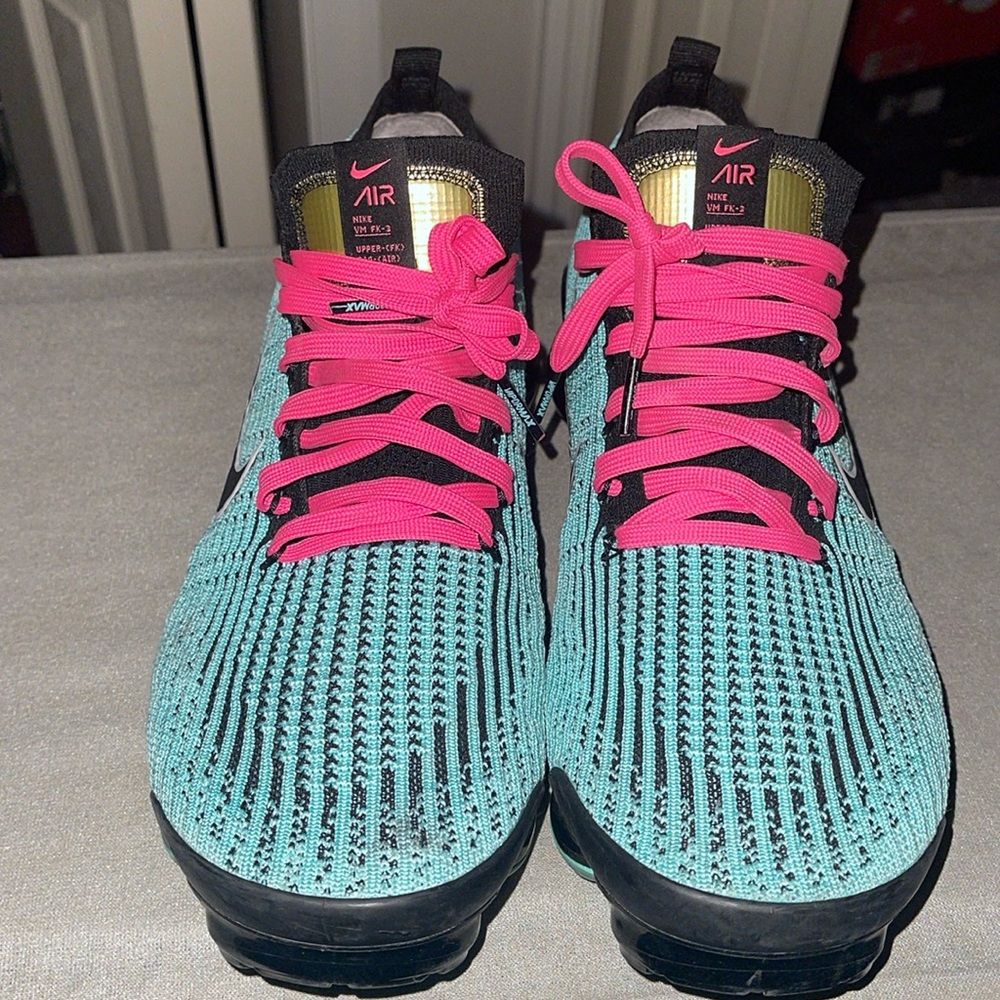 Nike Vapormax Flyknit 3 “Hyper Turquoise”